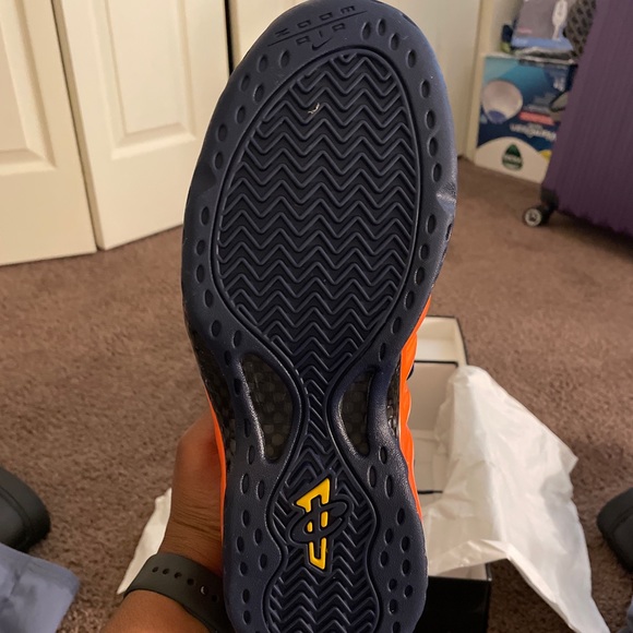 Nike Foamposite One - Picture 4 of 11